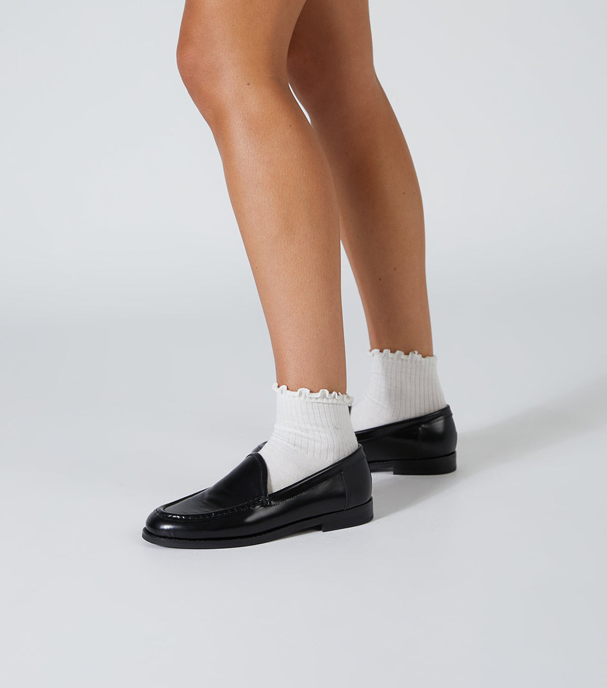 Zoe Black Hi Shine Flats | Tony Bianco