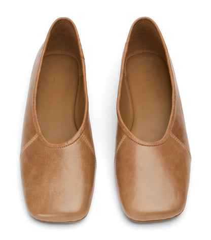 Camille Tan Vintage | Tony Bianco